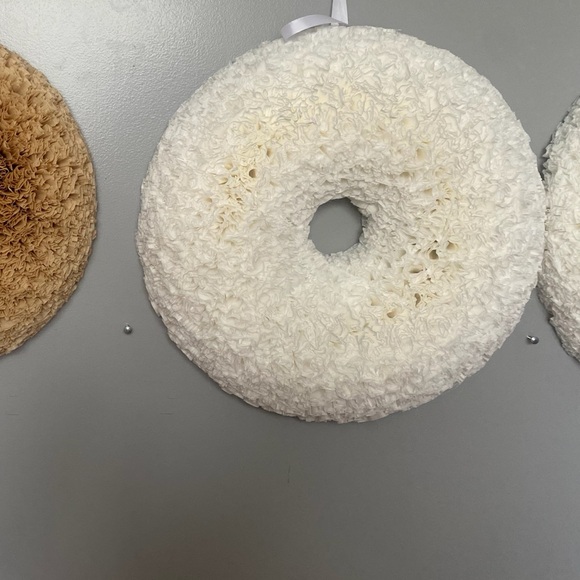 Classic White coffee filter Wreath - Timeless Seasonal Accent - Picture 5 of 5